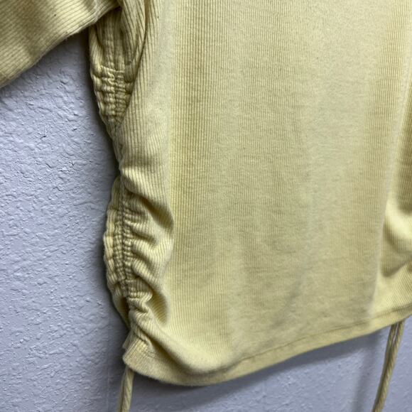 ZARA Cropped Yellow Coquette Baddie Chic Feminine Minimalist Womens Top Small - Picture 4 of 7